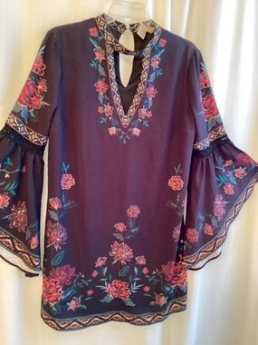FLYING TOMATO… Flowing Boho, Hippie, Artsy Floral Print Tunic,… size L